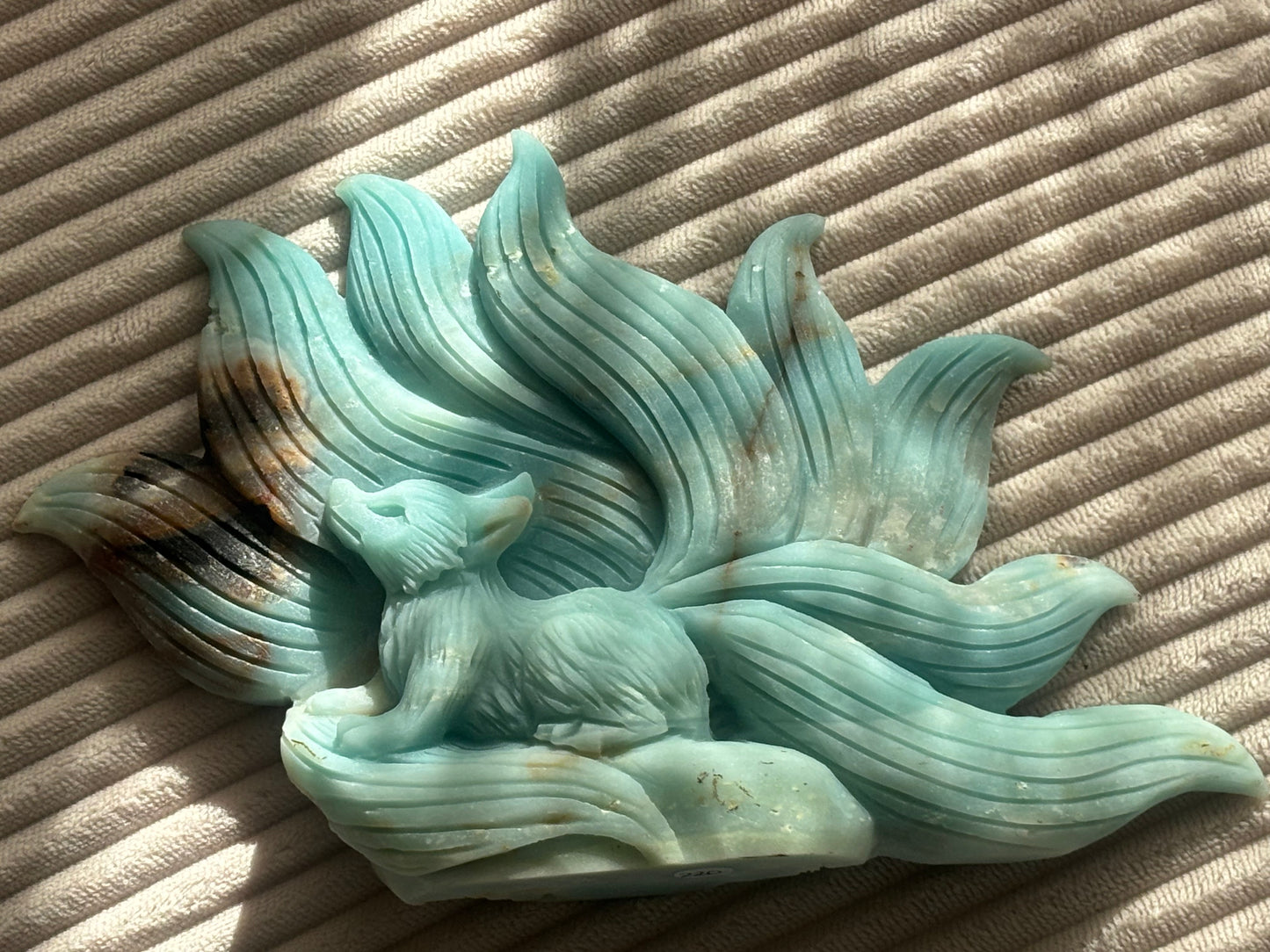 Nine-tailed Fuchs Karibischer Calcit