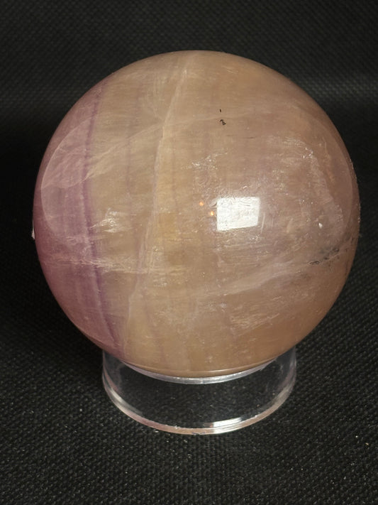 Flourit mit Dendriten und Mica