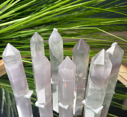 Lavendel Fluorit Turm Verschiedene Größen