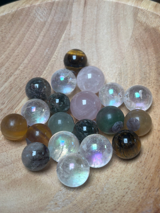 Diverse Mini Kugeln Sorten