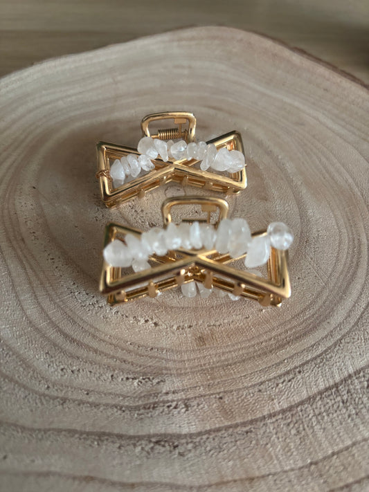 Haarspangen mit Edelsteinen