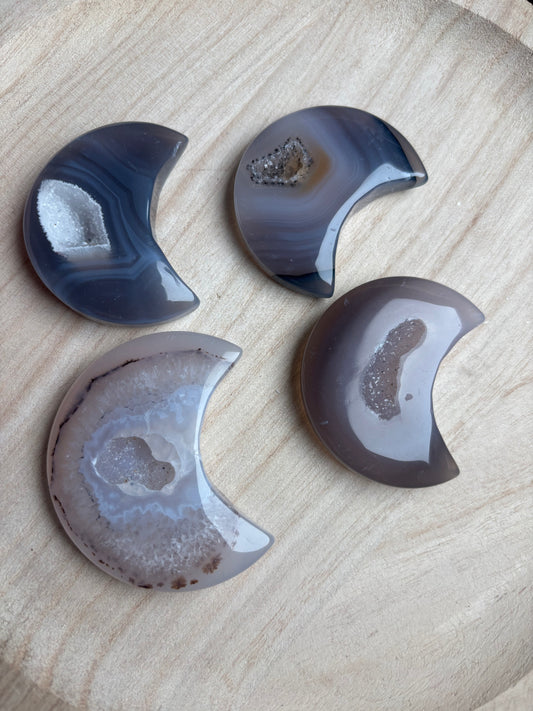 Carving Achat Druzy Mond