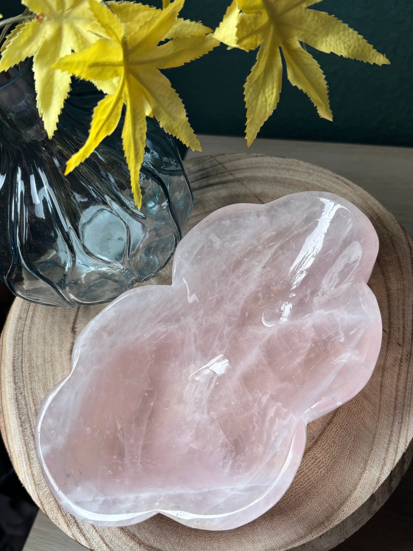 Rosenquarz-Schale in Wolkenform – Große tiefe Schale