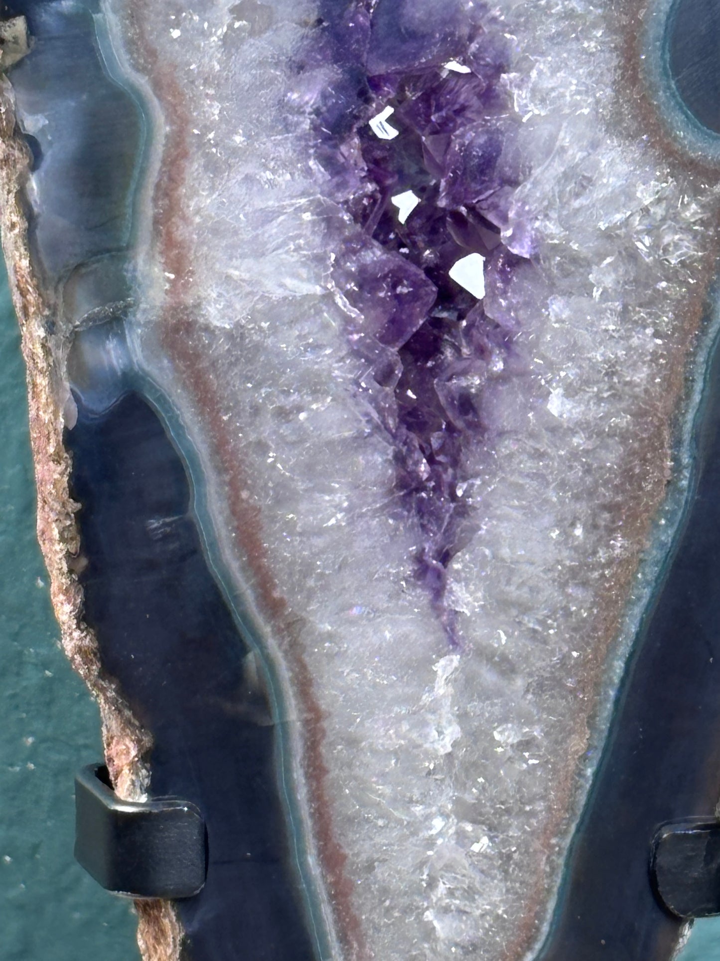 Achat-Amethyst-Scheibe auf Blatt-Metallstand - Brasilien