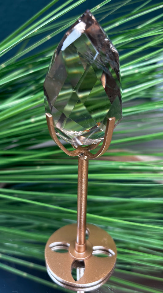 Rauchquarz Tropfen facettiert mit goldenem Stand – 14,7 cm