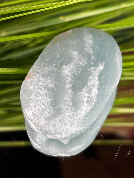 Karibische Calcit Handsteine – Verschiedene Größen