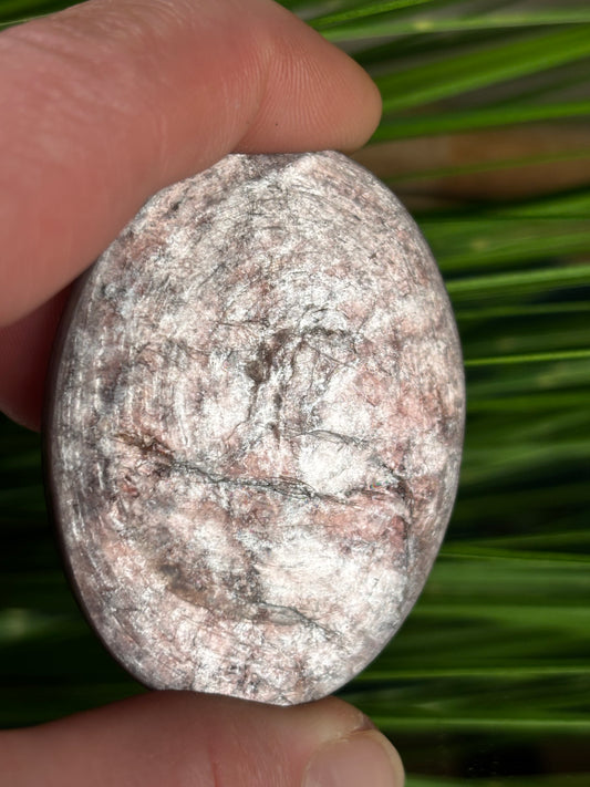 Lepidolith Handstein