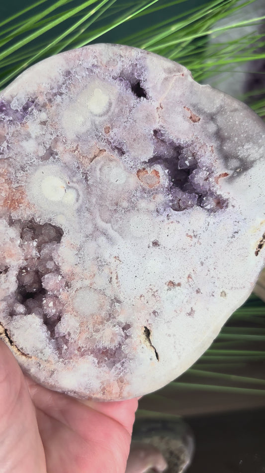 Pink Amethyst Scheibe mit Drusen und Bubbles – 13,4 cm