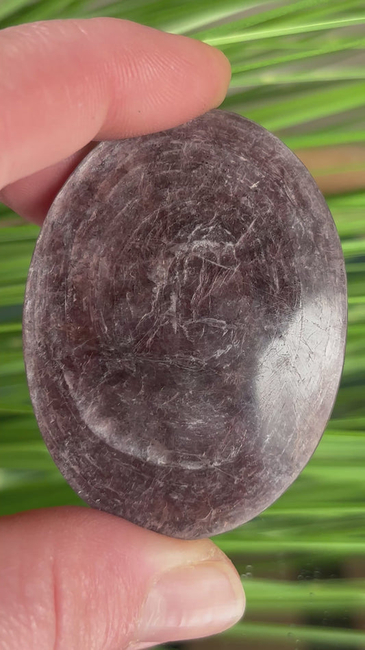 Lepidolith Handstein