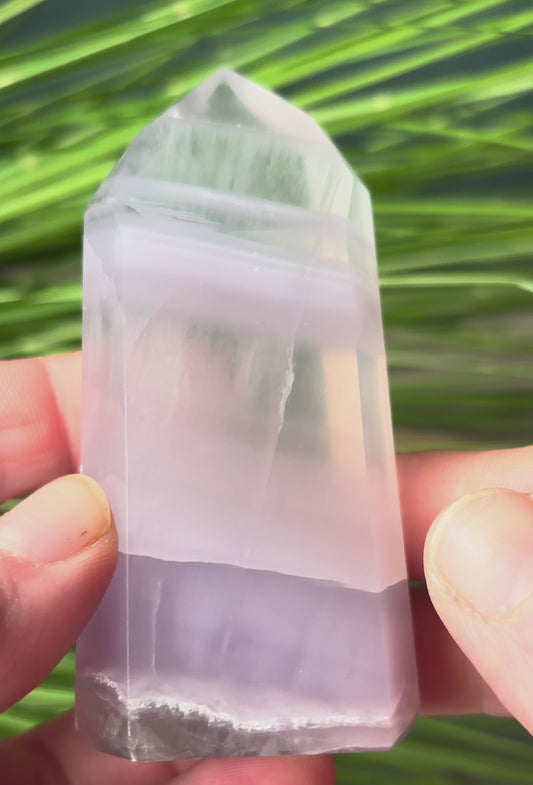 Lavendel Fluorit Turm